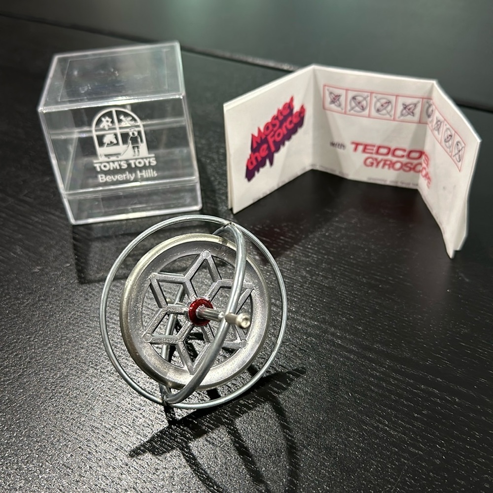 Vintage Master the Forces Tedco Gyroscope Spinning Toy
